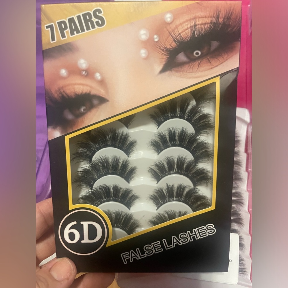 Lashes